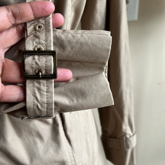 Gap Beige Belted Trench Coat, L - Picture 3 of 10